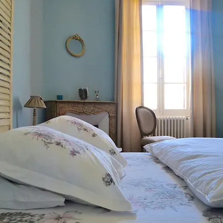 Les D'hotes Du Domaine De Lugazaut 4*